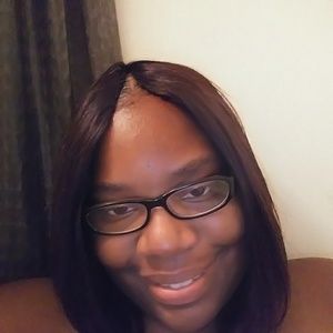 Meet your Posher, Sabrina